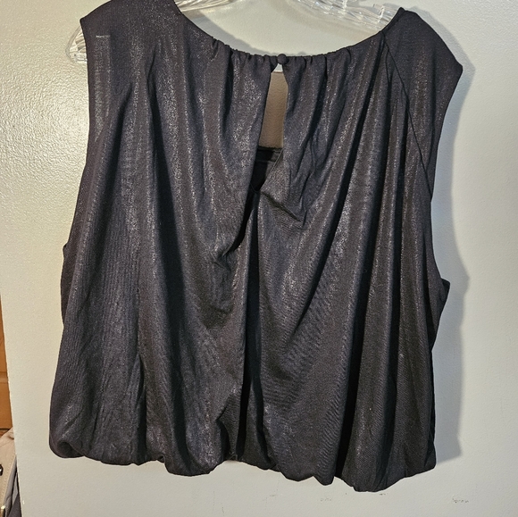 Anthropologie Top 5 Items $10 - Picture 2 of 9